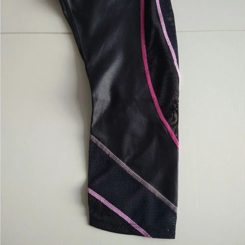 Urban Savage Leggings - Picture 10 of 15